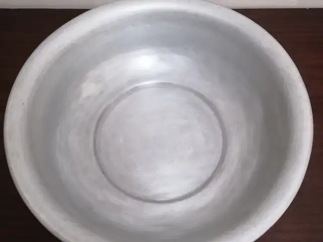 Алюминевый тазик, Душанбе