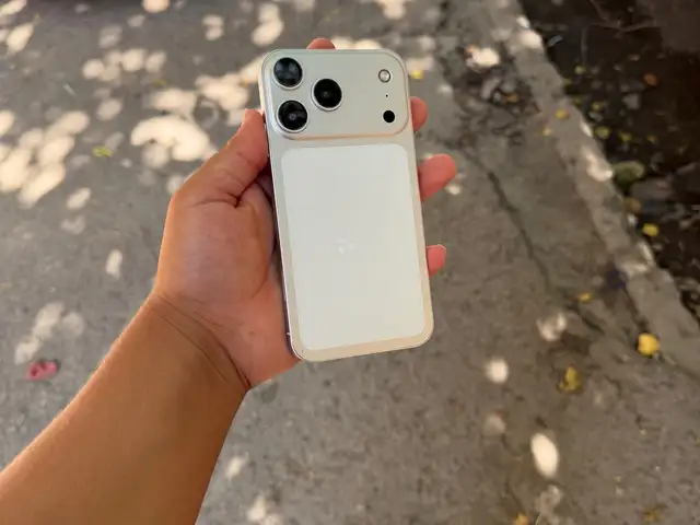 Apple iPhone Xr, 128 gb, White, Хуҷанд