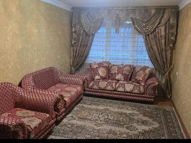 5-комн. квартира, 3 этаж, 70м², Универмаг, Хуҷанд