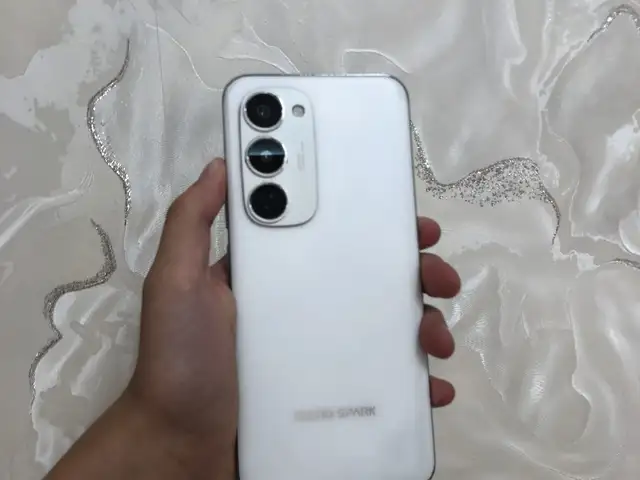 Tecno Spark 40 Pro+, Душанбе