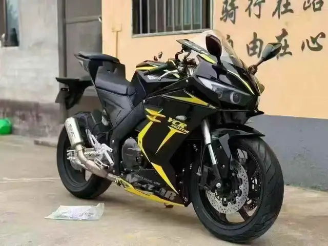 Мотоцикл YCR motor 400, Душанбе