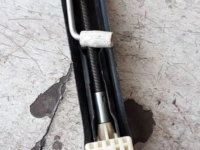 Домкрат, Душанбе