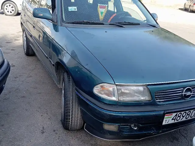 Opel Astra F