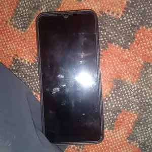 Realme C31, Деваштич (Ғончӣ)
