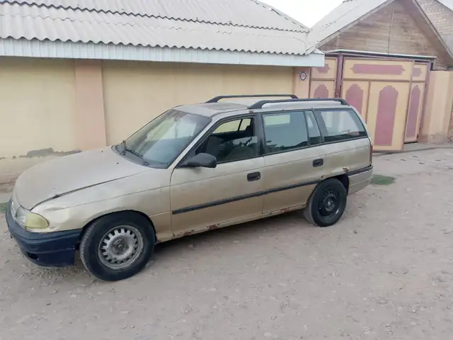 Opel Astra F