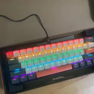 Игровая клавиатура механическая K61, Душанбе