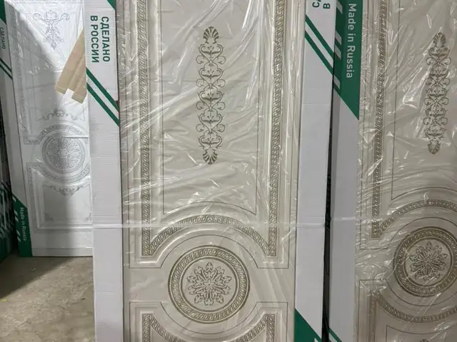 Дархои чубин, Душанбе