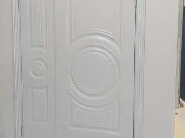 Классическая дверь, Душанбе