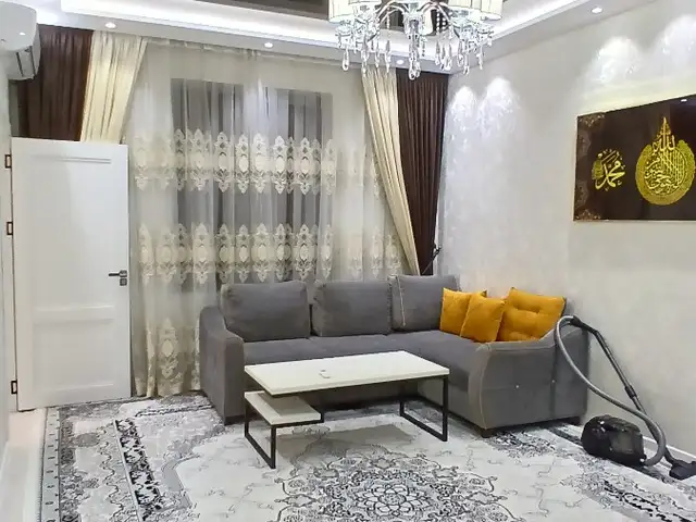 2-комн. квартира, 4 этаж, 65м², 18 мкр, Худжанд