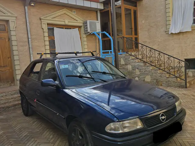 Opel Astra F