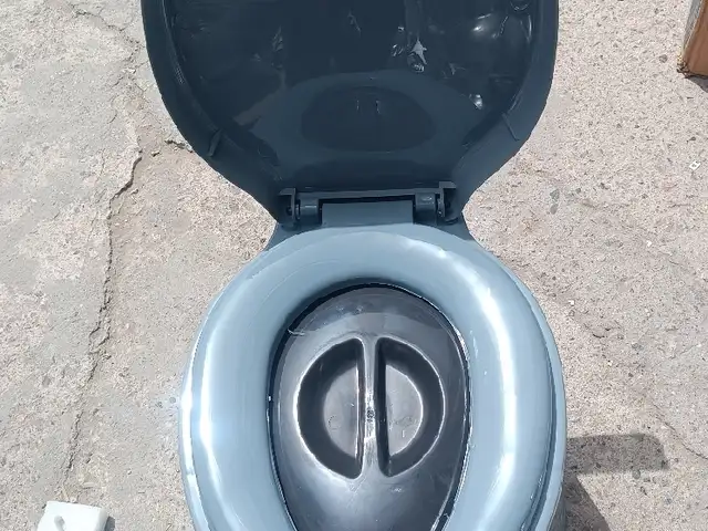 Туалет пластиковый, Душанбе