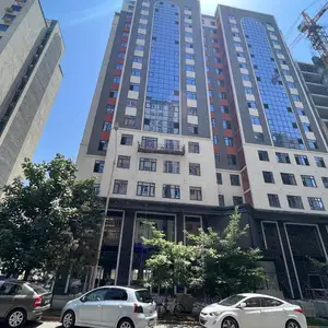 3-комн. квартира, 4 этаж, 96 м², Исмоили сомони , Душанбе