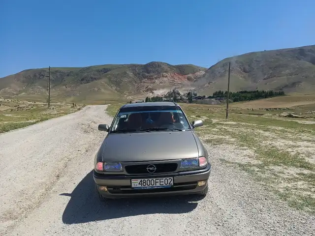 Opel Astra F