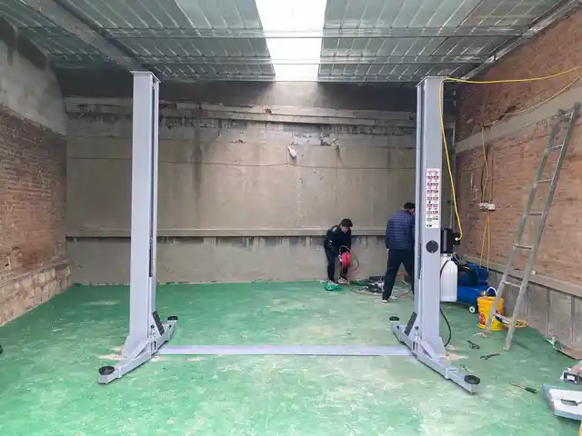 Подъемник 4 тонн серый, Душанбе