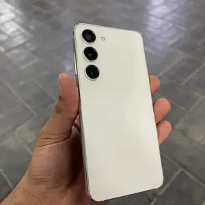 Samsung Galaxy s23, Душанбе