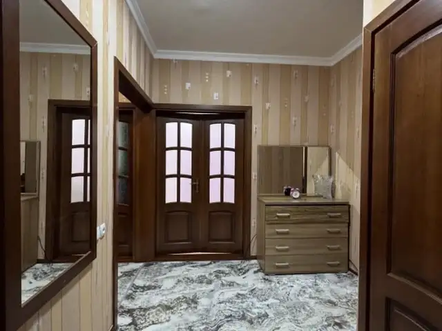 4-комн. квартира, 1 этаж, 70 м², 19мкр, Хуҷанд