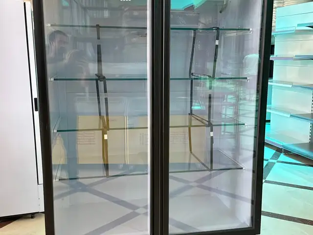 Витринный холодильник, Душанбе