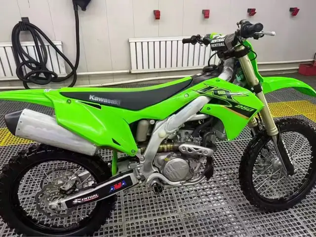 Мотоцикл Kawasaki 250x 2022, Душанбе