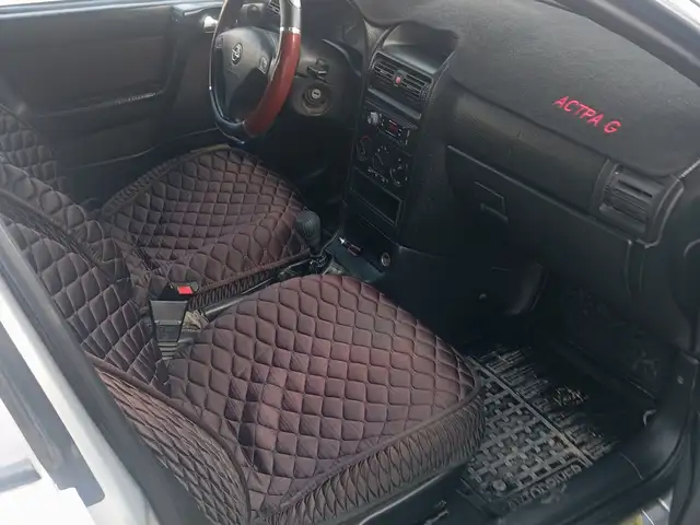 Opel Astra G