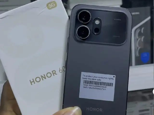 Honor 600 5G 8+8/256Gb black, Душанбе