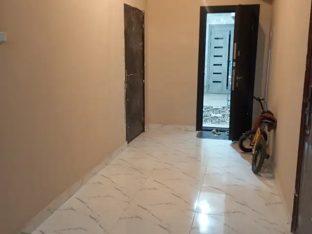 2-комн. квартира, Цокольный этаж, 70 м², Шелкокомбинат, Хуҷанд