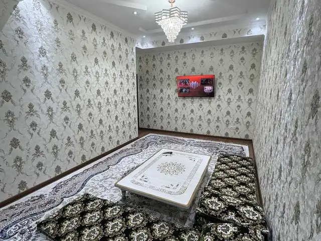 2-комн. квартира, 7 этаж, 70м², 82 мкр, Душанбе