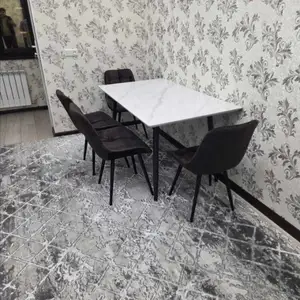 Стол и стулья, Душанбе