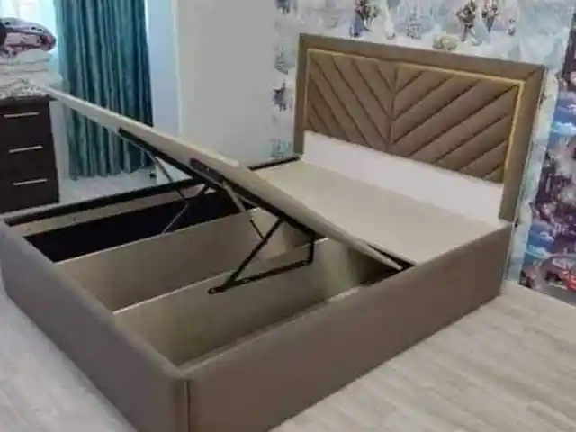 Кровать двуспальная с подъемным механизмом, Душанбе