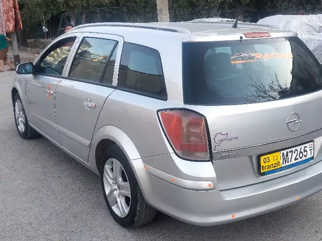 Opel Astra H