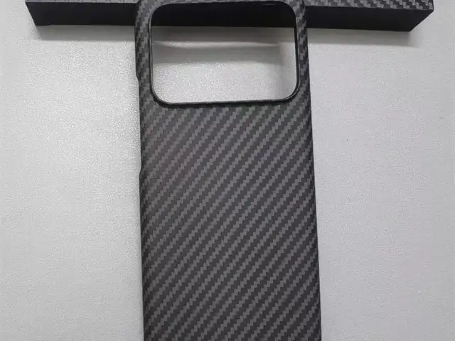 Чехол для Xiaomi mi 11 ultra карбоновый, Душанбе