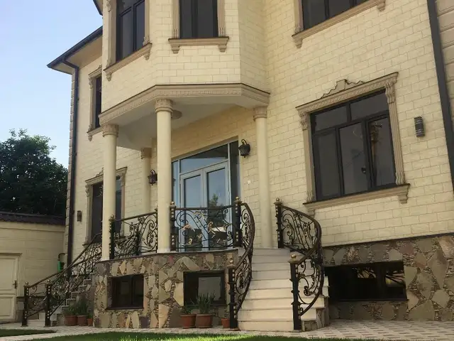 3-этажный, 9 комнатный дом, 450 м², Ашан, Душанбе