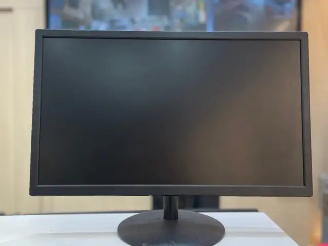 LED монитор 22 дюйма с динамиками, Худжанд