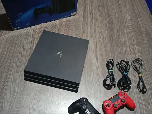 Игровая приставка Sony PlayStation 4 про, Душанбе