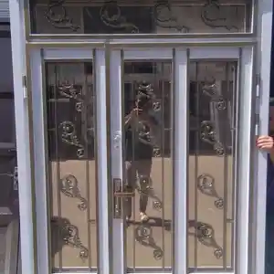 Дверь, Душанбе