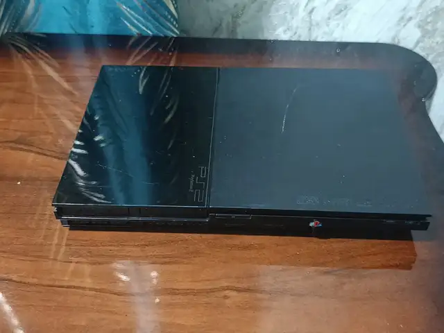 Игровая приставка Sony PlayStation 2 Slim, Хуҷанд