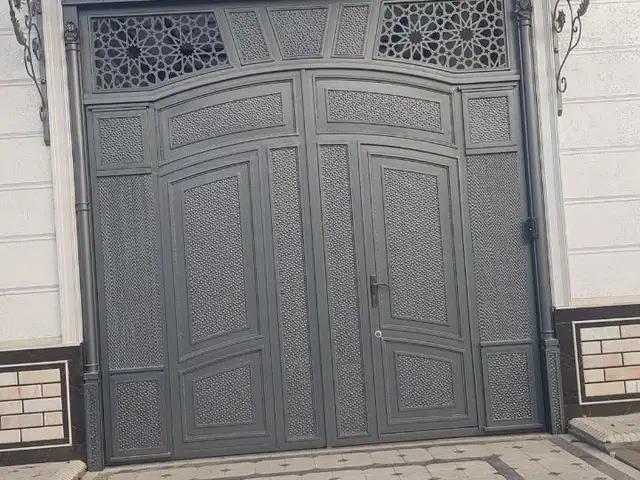 Дарвоза, Душанбе