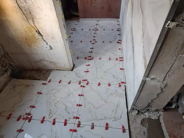 Устои кафель, Худжанд