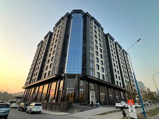2-комн. квартира, 12 этаж, 74 м², Зарафшон, Душанбе