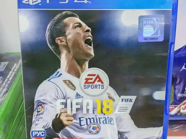 Игра Fifa 18 Standard Edition для PlayStation 4 PlayStation 5, Душанбе