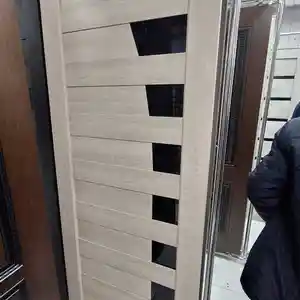 Дверь, Душанбе