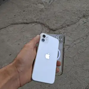 Apple iPhone 11, 128 gb, White, Турсунзаде