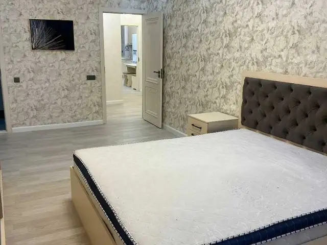 2-комн. квартира, 8 этаж, 76м², Сомони овир, Душанбе