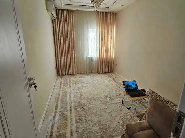 4-комн. квартира, 2 этаж, 70 м², Сомони, Душанбе