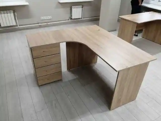 Офисный стол, Душанбе