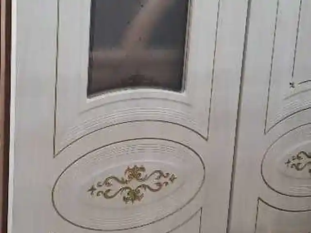 Дверь, Душанбе