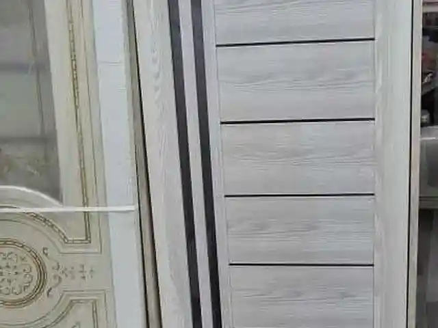 Дверь Хай тек, Душанбе