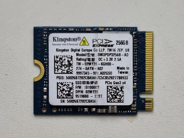 SSD M2 NVMe 256Gb накопитель от Kingston, Душанбе