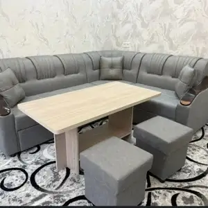 Уголок барои меҳмонхона, Худжанд