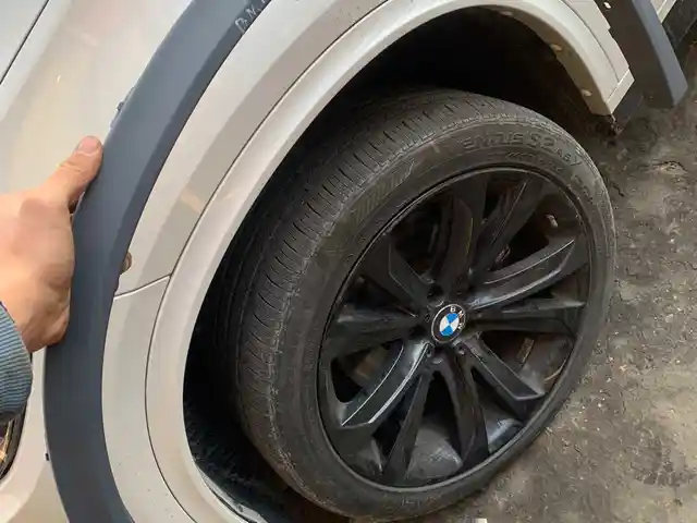Арка на кузов на BMW F15, Хуҷанд
