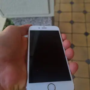 Apple iPhone 6s, 32 gb, Худжанд